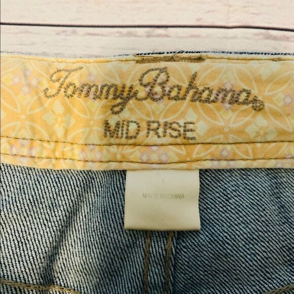 Tommy Bahama Midrise Jeans Sz 6 - Picture 3 of 7